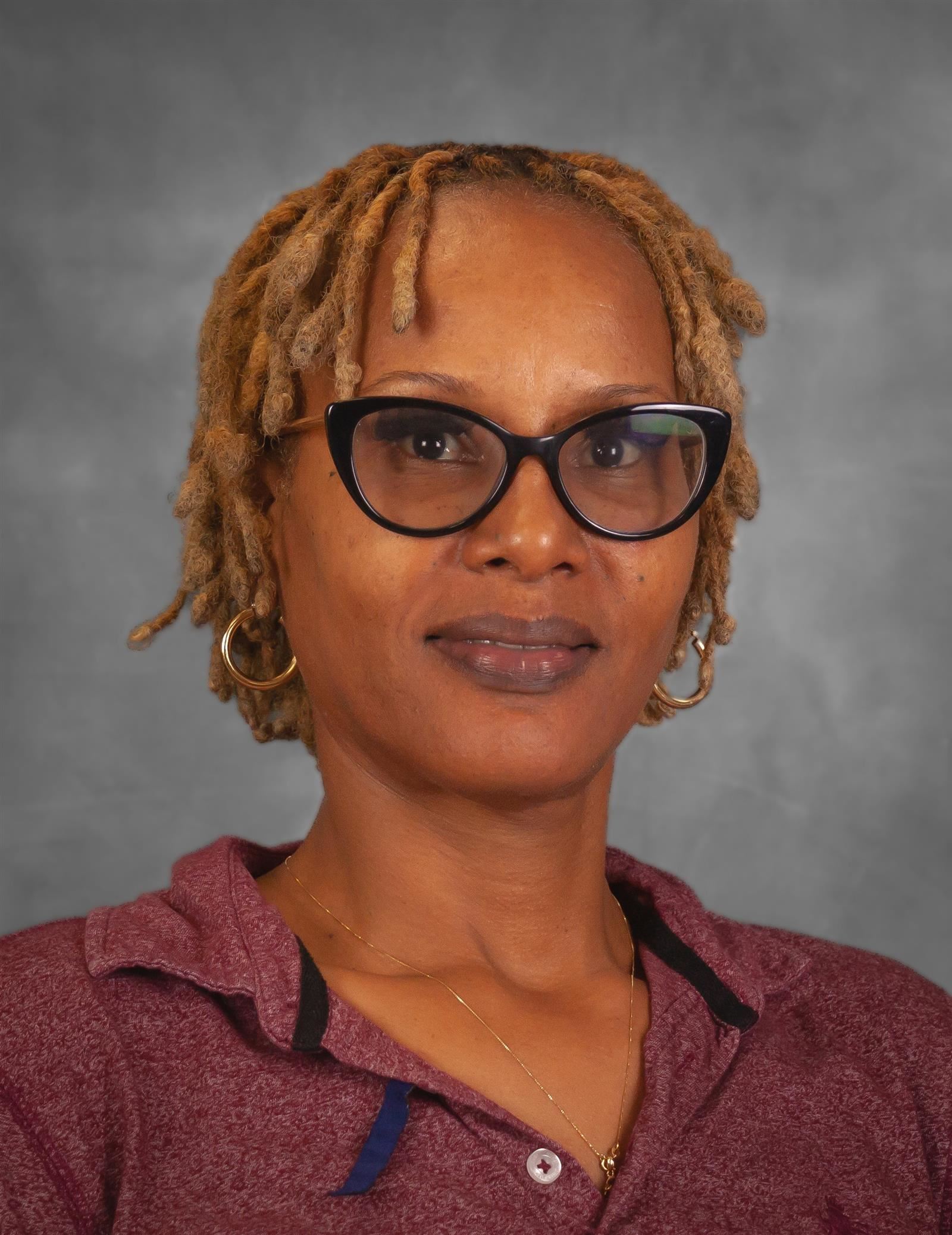  Pearletha Lee